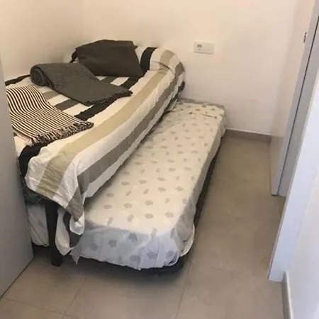 Apartamento En 1a Linea De Mar En Premiá * Premiá de Mar