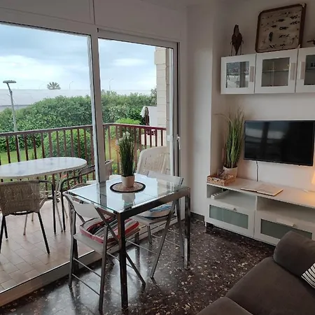 Apartamento En 1a Linea De Mar En Premiá *